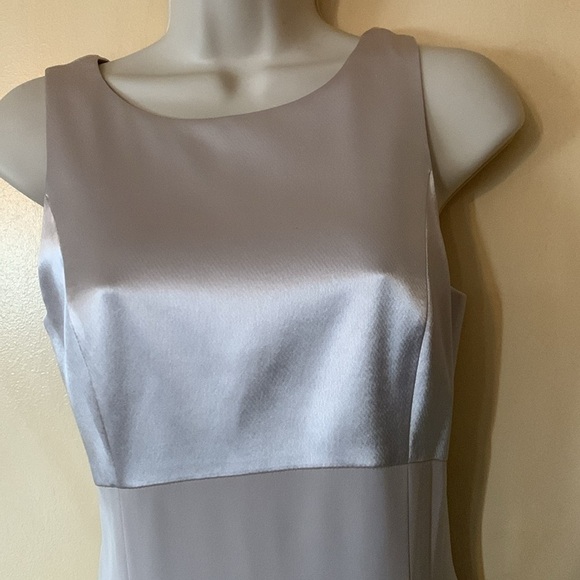 Oleg Cassini Black Tie champagne suit size 6 - Picture 8 of 14